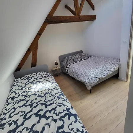 La Maison Des 8 Personnes