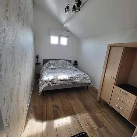 La Maison Des 8 Personnes 펜션 *